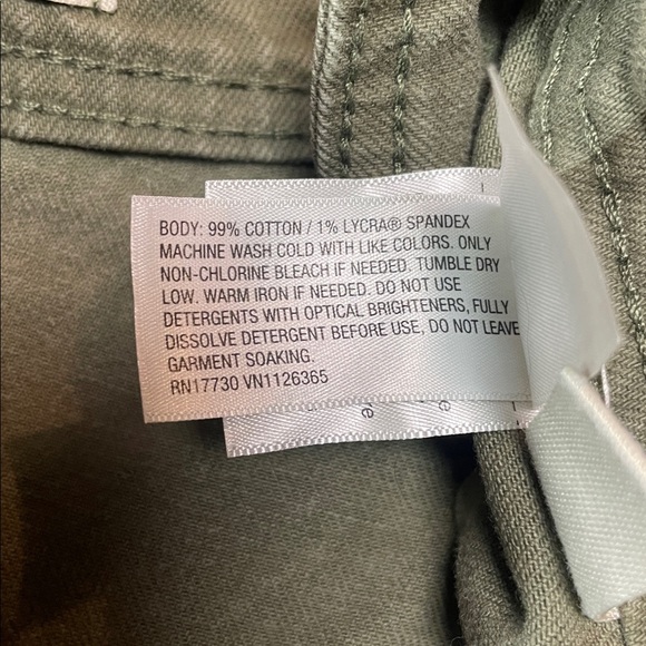 Universal Thread Woman’s Sailor High Rise Wide Leg Plus Size 17 Green Jeans NWT - Picture 9 of 11